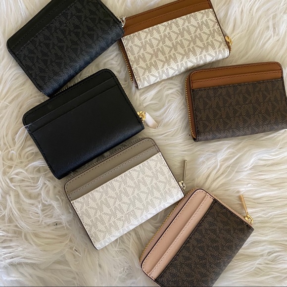 Firm✨Michael Kors medium card case wallet - Picture 9 of 14